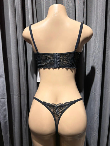 Conjunto De Lencería Con Puntilla Y Aro Kaury 8204