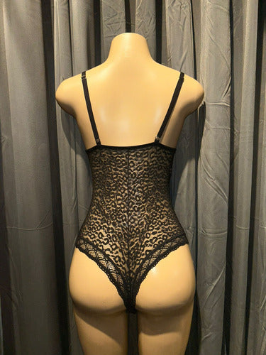 Lenceria Body Encaje Triangulo Soft Marcela Koury 5545