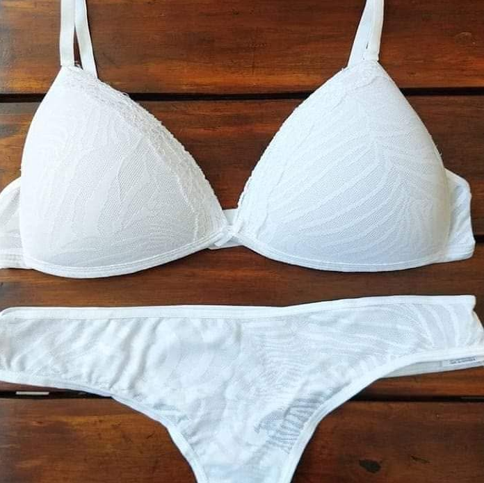 Conjunto De Lenceria Soutien Y Bombacha Lody 5276