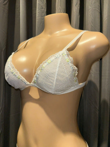 Conjunto De Lenceria Soutien Y Bombacha Lody 5323