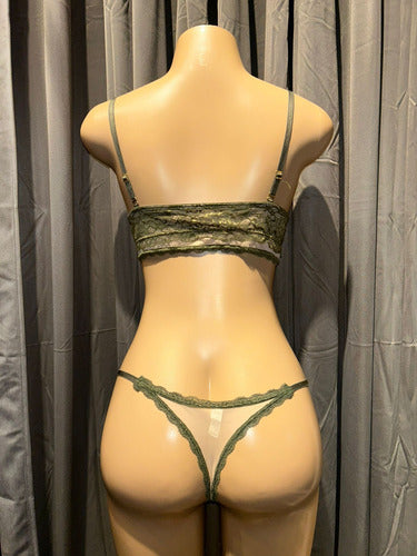 Conjunto De Lenceria Soutien Y Bombacha Kaury 7070