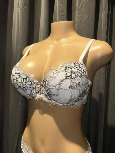 Conjunto De Lenceria Soutien Y Bombacha Lody 5263