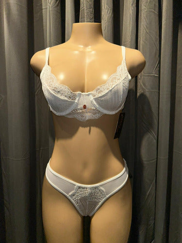 Conjunto De Lenceria Soutien Y Bombacha Kaury 8179