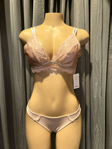 Conjunto De Lenceria Soutien Y Bombacha Kaury 8095