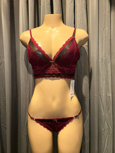 Conjunto De Lenceria Soutien Y Bombacha Kaury 7070