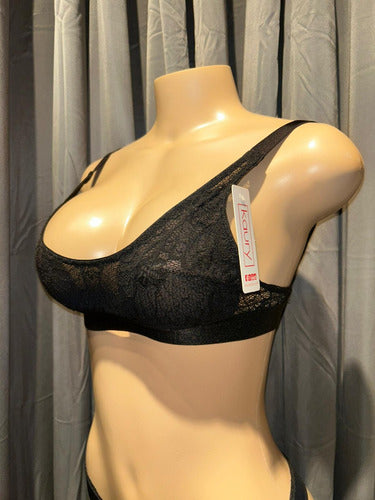 Conjunto De Lenceria Soutien Y Bombacha Kaury 8150