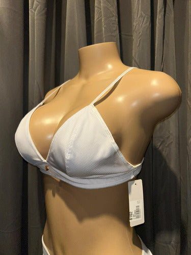 Conjunto De Lenceria Soutien Y Bombacha Kaury 8162
