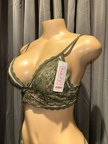 Conjunto De Lenceria Soutien Y Bombacha Kaury 7070