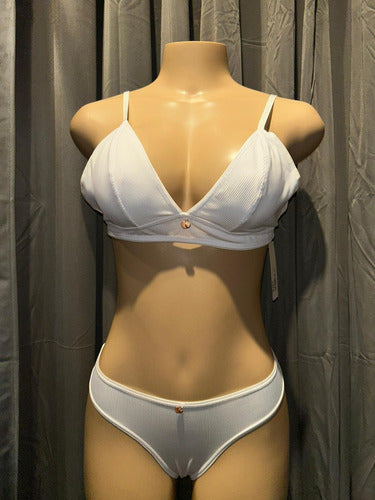 Conjunto De Lenceria Soutien Y Bombacha Kaury 8162